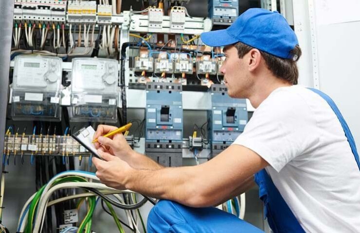 commercial electricians